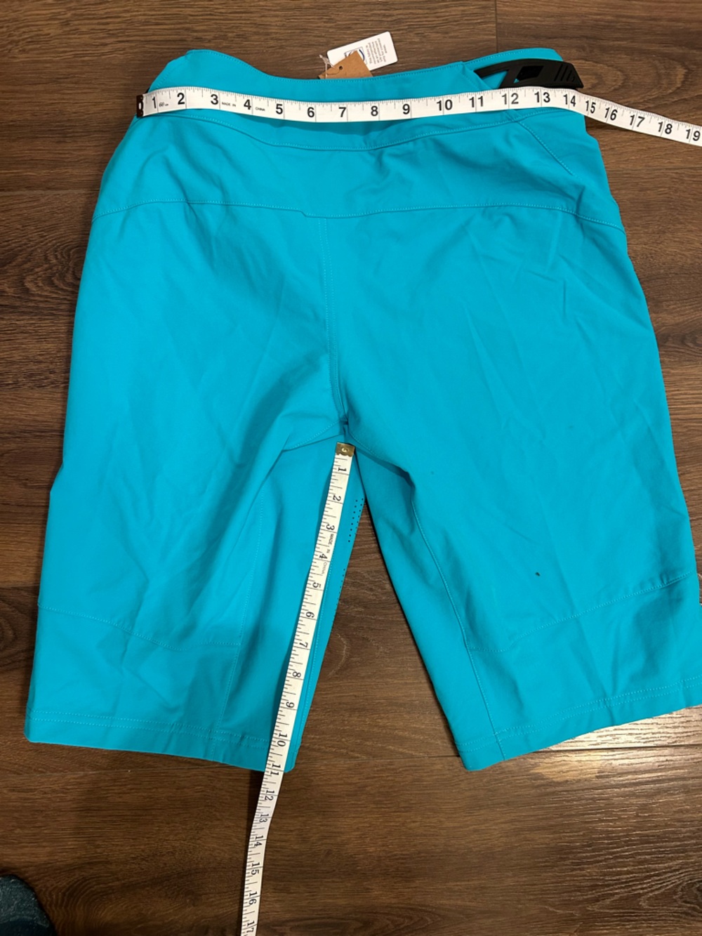 Specialized Andorra Pro Shorts NWT with removable liner Women’s size Medium Aqua - Picture 6 of 7